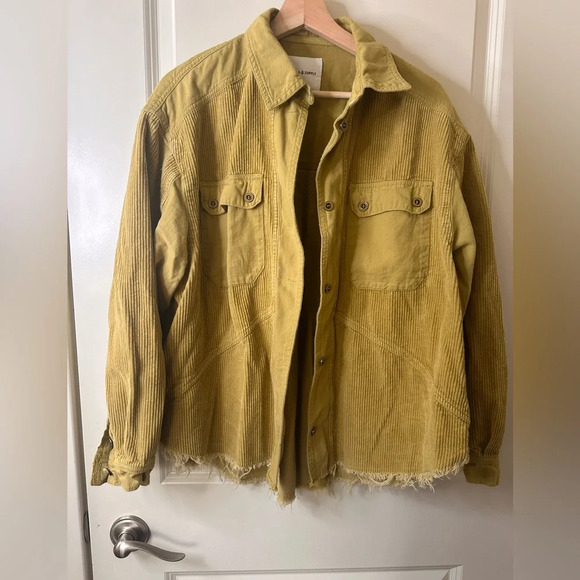 😍Oversize Crop Shacket  Small - Picture 3 of 7